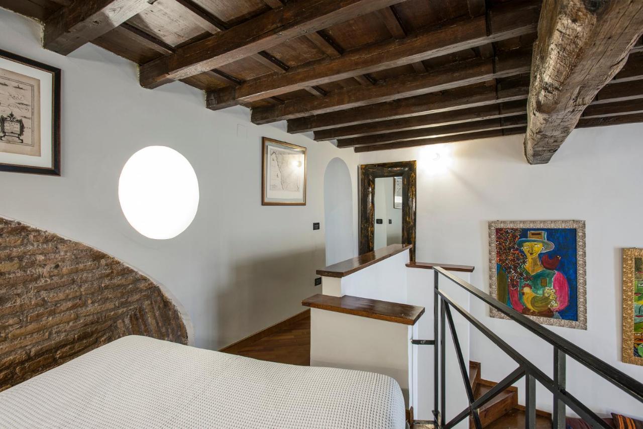 Charming Pantheon Apt In The Heart Of Rome Apartment Exterior photo